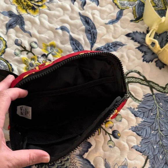 Bucc-ees belt bag - Picture 6 of 6